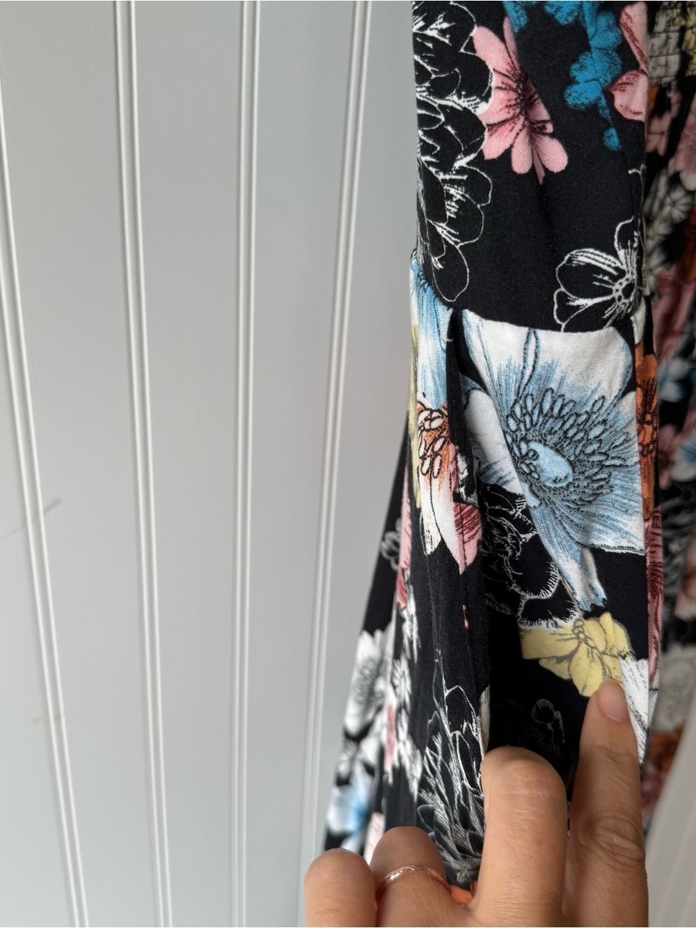 Torrid Black Floral Tiered Spaghetti Strap Dress size 3 - Picture 9 of 11